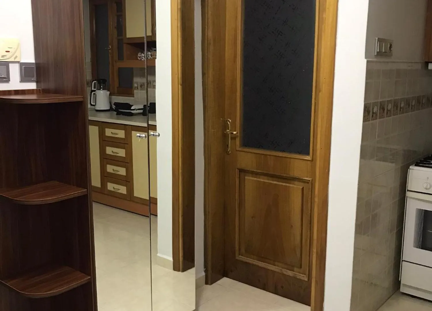 Cozy And Modern Flat Near Bosphorus At Arnavutkoey Apartment Istanbul