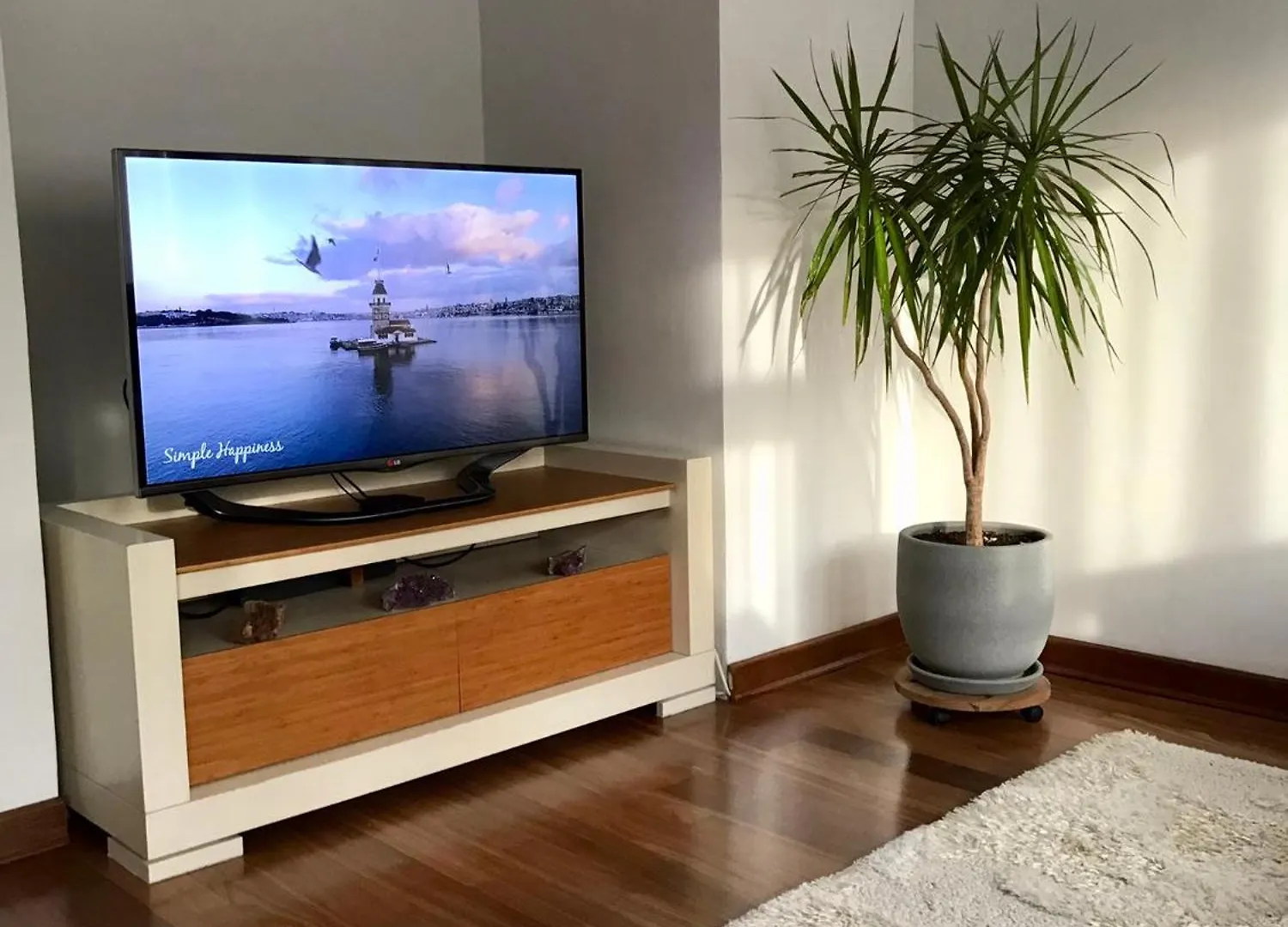 Cozy And Modern Flat Near Bosphorus At Arnavutkoey Apartment Istanbul